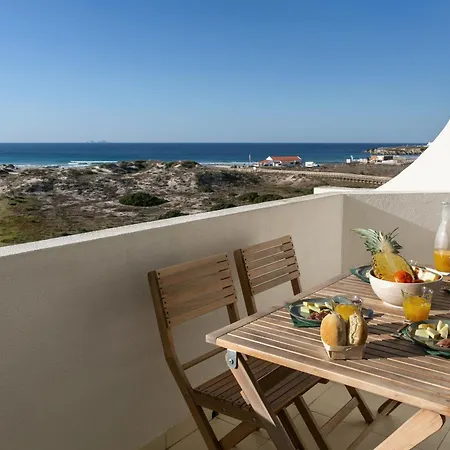Baleal Beachfront Apartment Ferrel (Leiria)